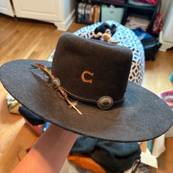 Charlie 1 Horse Felt Hat